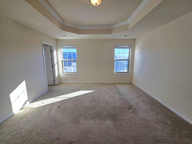 Building Photo - 136 Middleby Way