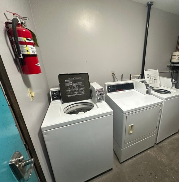 Building Photo - 1410 Juneau St