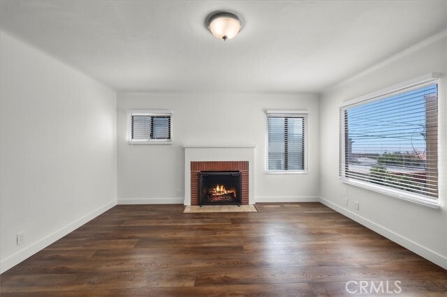 Building Photo - 309 24th St