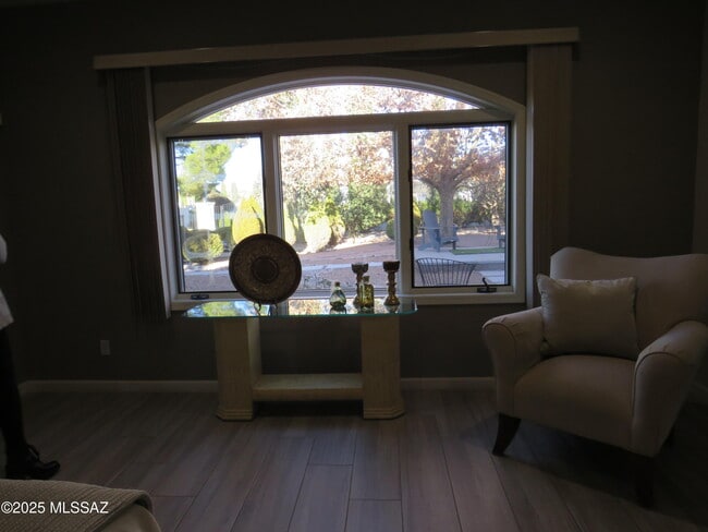 Building Photo - 2509 N Mesquite Pl
