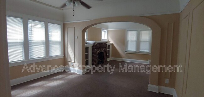 Building Photo - 3940 N 27th St