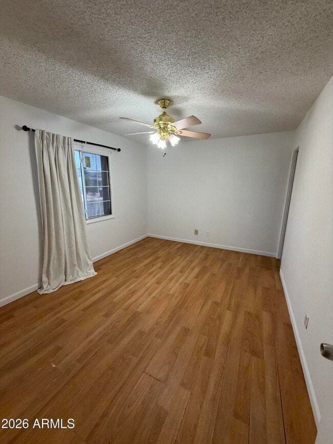 Building Photo - 5232 W Mauna Loa Ln