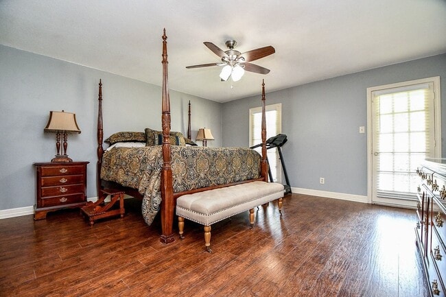Building Photo - 1015 Kanah Ln