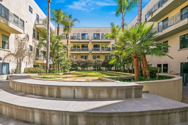 Building Photo - 1780 Kettner Blvd