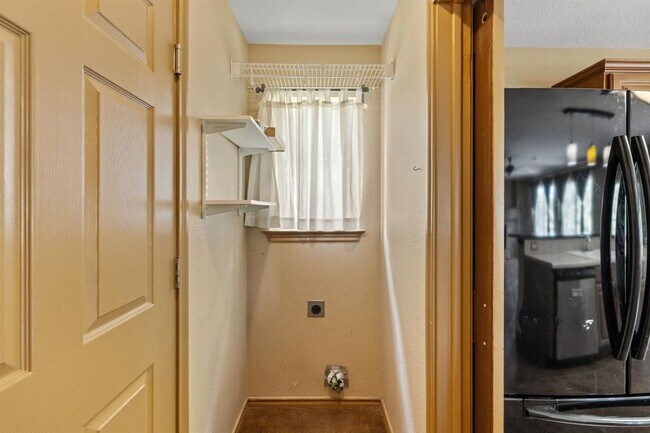 Building Photo - 3634 Windhill Loop