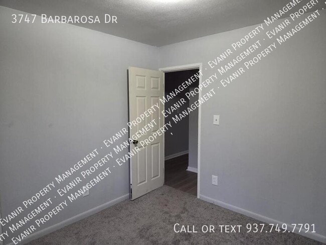 Building Photo - 3747 Barbarosa Dr