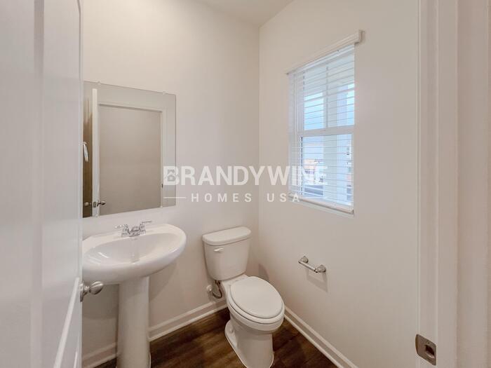 Building Photo - 74 Otway Lp