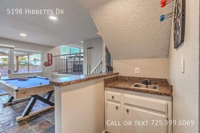 Building Photo - 5198 Hibbetts Dr