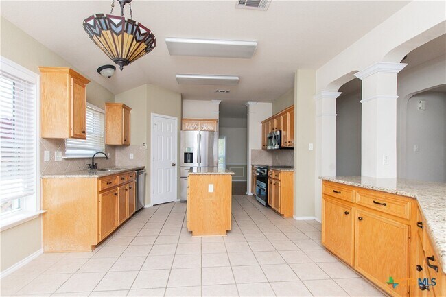 Building Photo - 301 Buckskin Trail