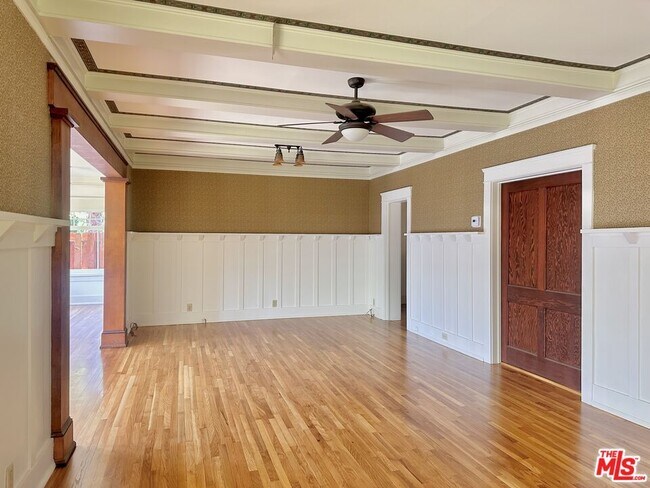 Building Photo - 2216 Meade Pl