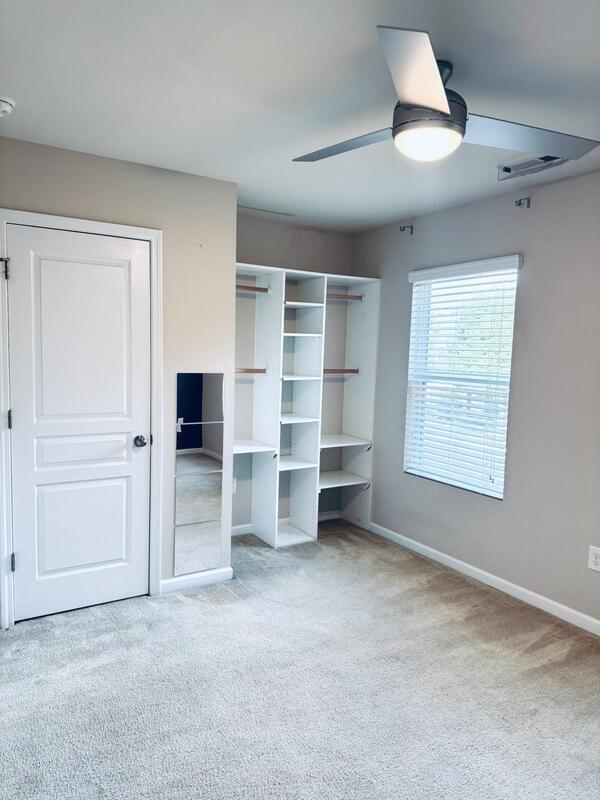 Building Photo - 2911 Berkeley Springs Pl