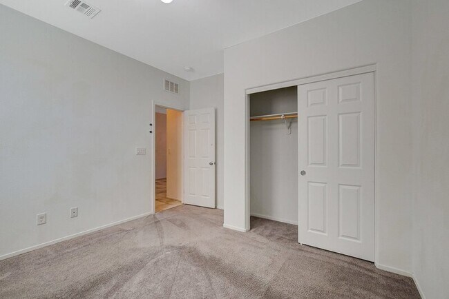 Building Photo - 5128 Granite Basin St