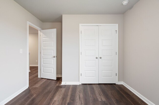 Building Photo - 4 Bed 2.5 Bath Single Family Home in Gainesville! -Retreat at Chicopee