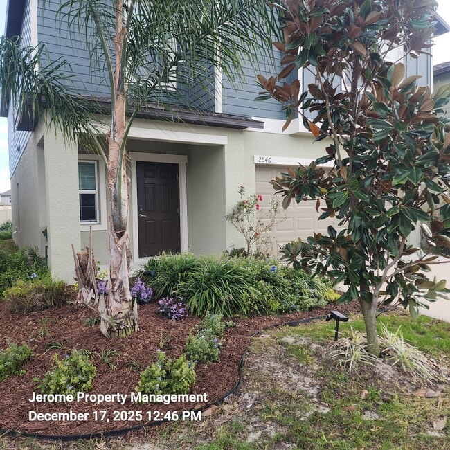 Building Photo - 2546 Leonia Ln