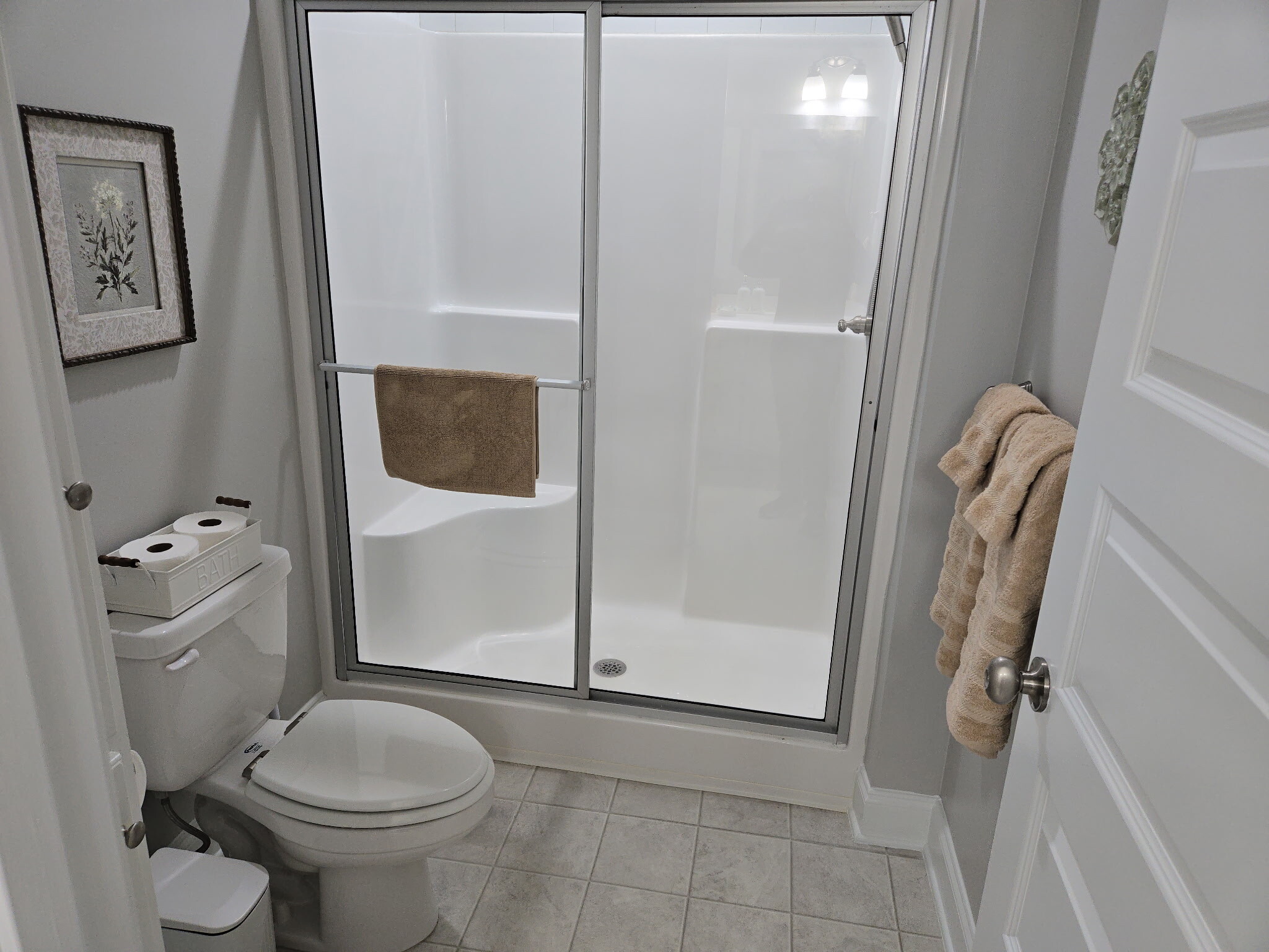 Primary Suite - Shower - 711 Argo Pass