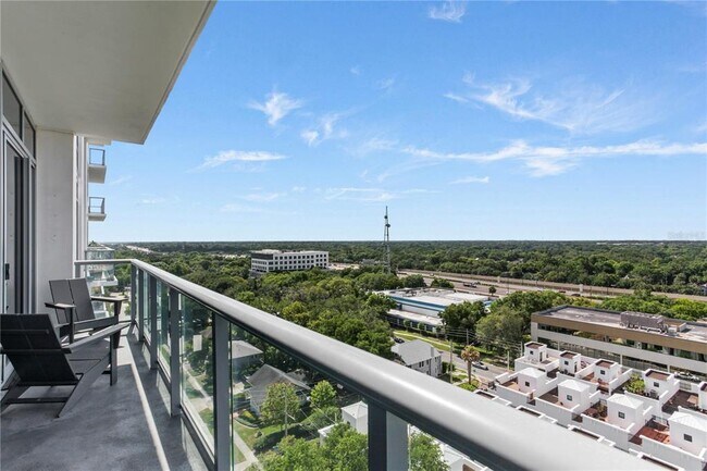 Building Photo - 260 S Osceola Ave