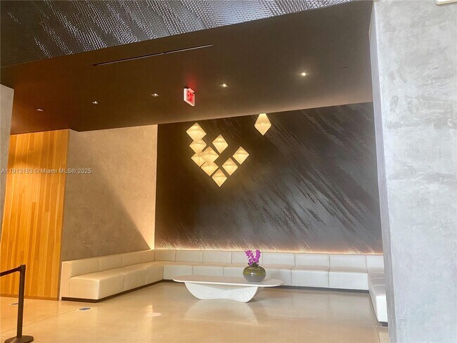 Building Photo - 151 SE 1st St