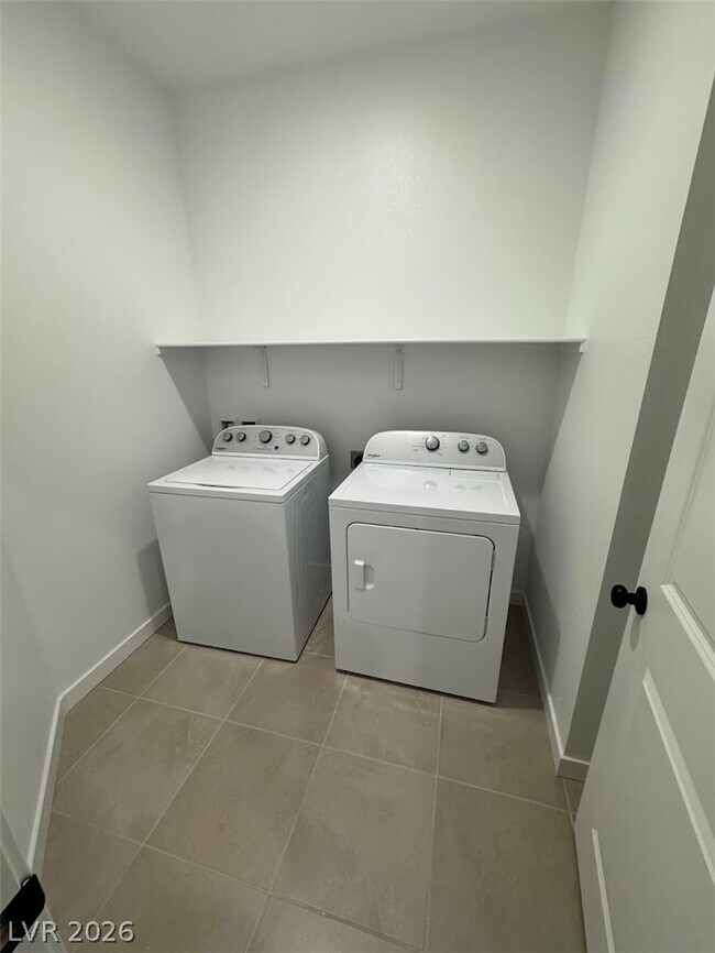 Building Photo - 197 Wewatta Ave