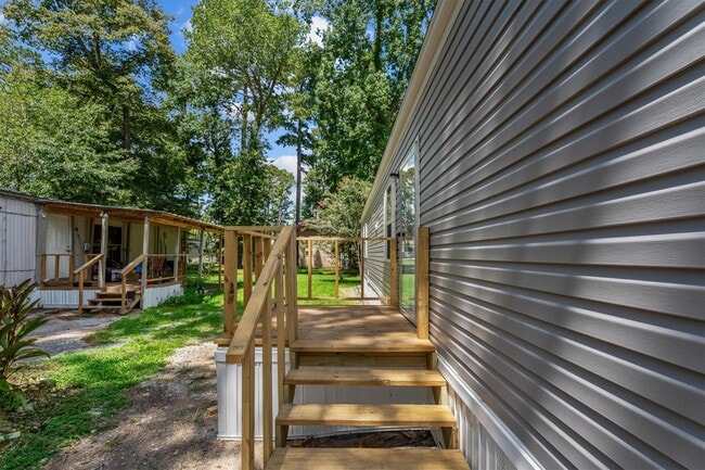Building Photo - 14257 E Ravine Run