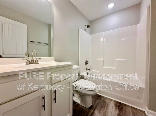 Building Photo - 2012 Dolly Dr