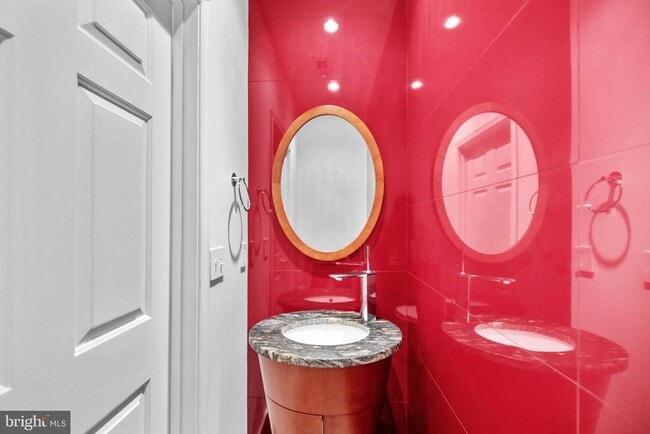 Building Photo - 5120 Grimm Dr