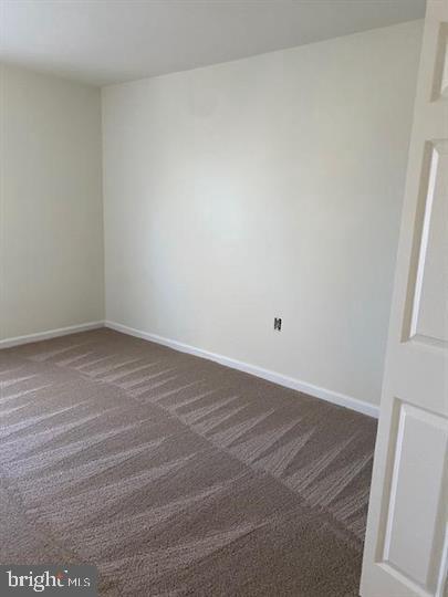 Building Photo - 8286 White Pine Dr