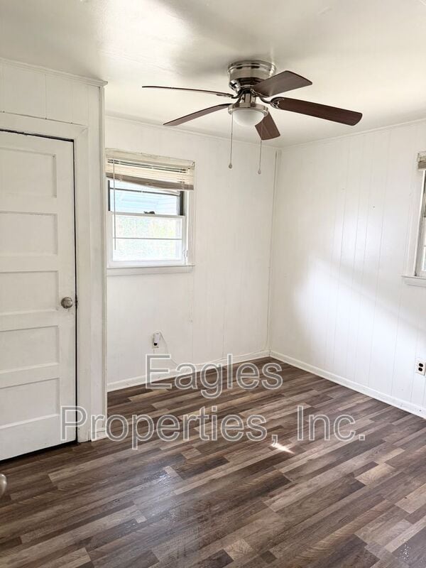 Building Photo - 411 Beale St