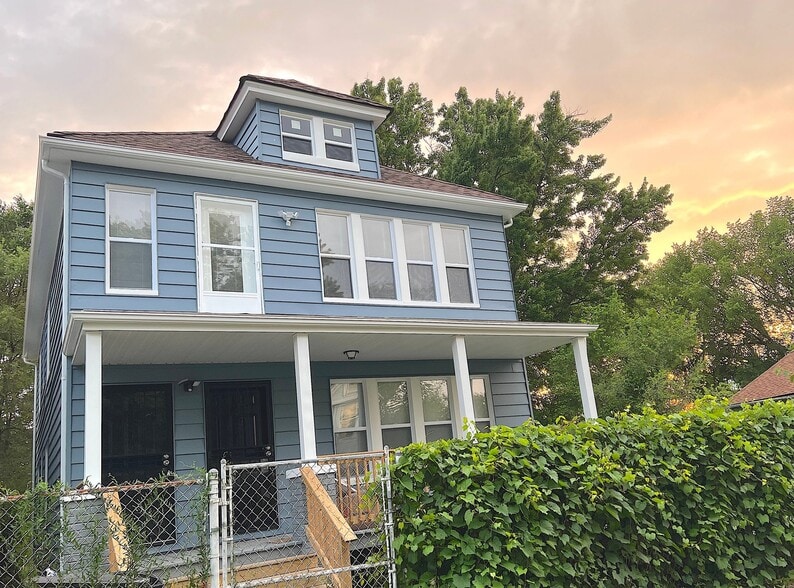 Building Photo - 3761 Maxwell St