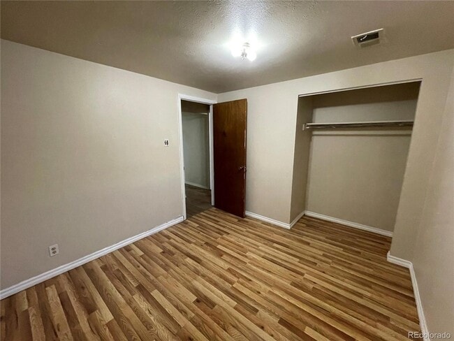 Building Photo - 1250 S Ames St