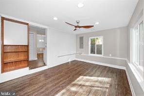 Building Photo - 504 Sharpley Ln