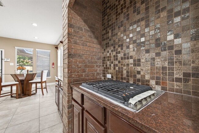Building Photo - 21103 Falcon Creek Ct