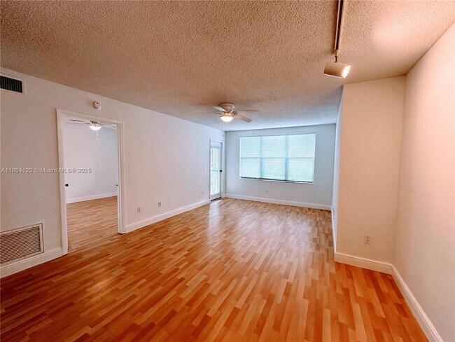 Building Photo - 4521 W McNab Rd