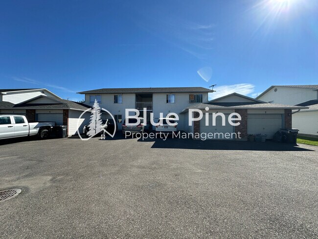 Primary Photo - 2102 Stace St