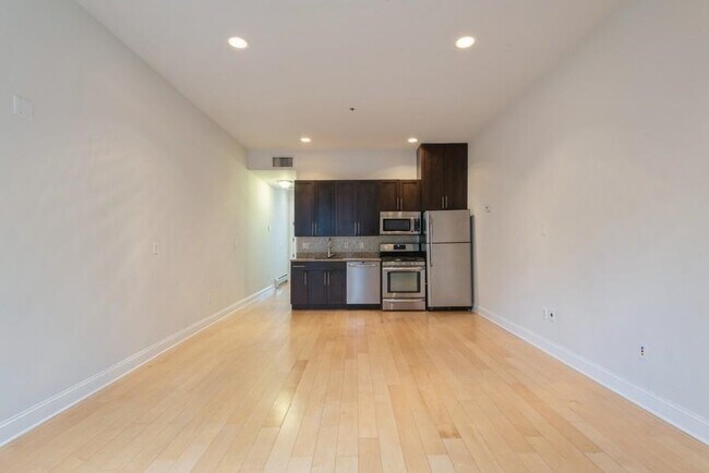 Building Photo - 110 Liberty View Dr.