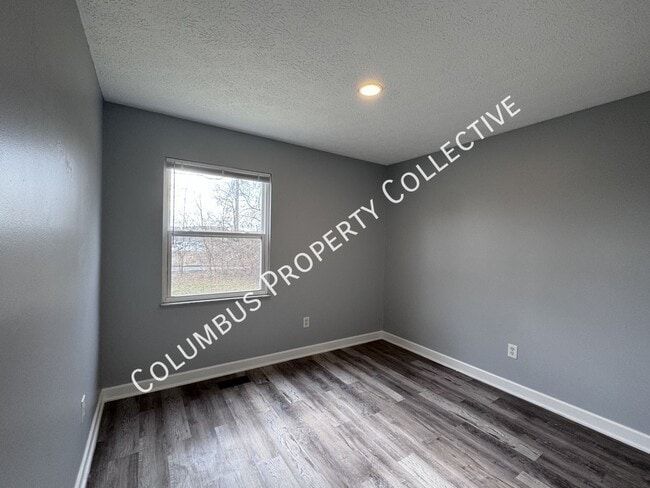 Building Photo - 4087 Greenery Dr