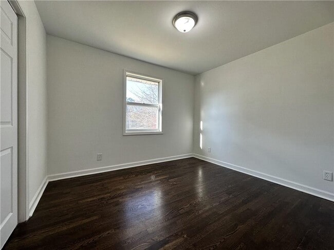 Building Photo - 503 Concord Woods Dr SE