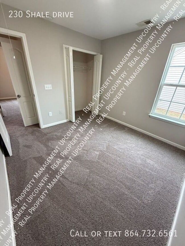 Building Photo - 230 Shale Dr