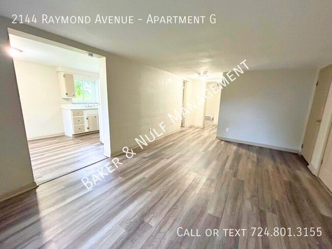 Building Photo - 2144 Raymond Ave