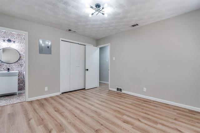 Building Photo - 4555 Sandra Lynn Dr