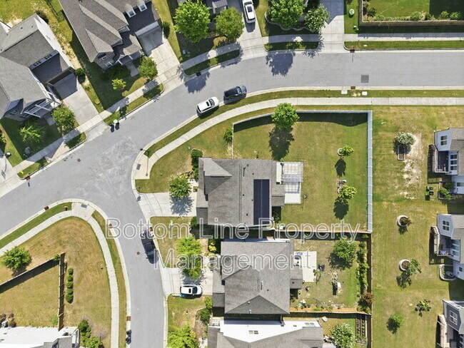 Building Photo - 2496 Emily Brk Wy