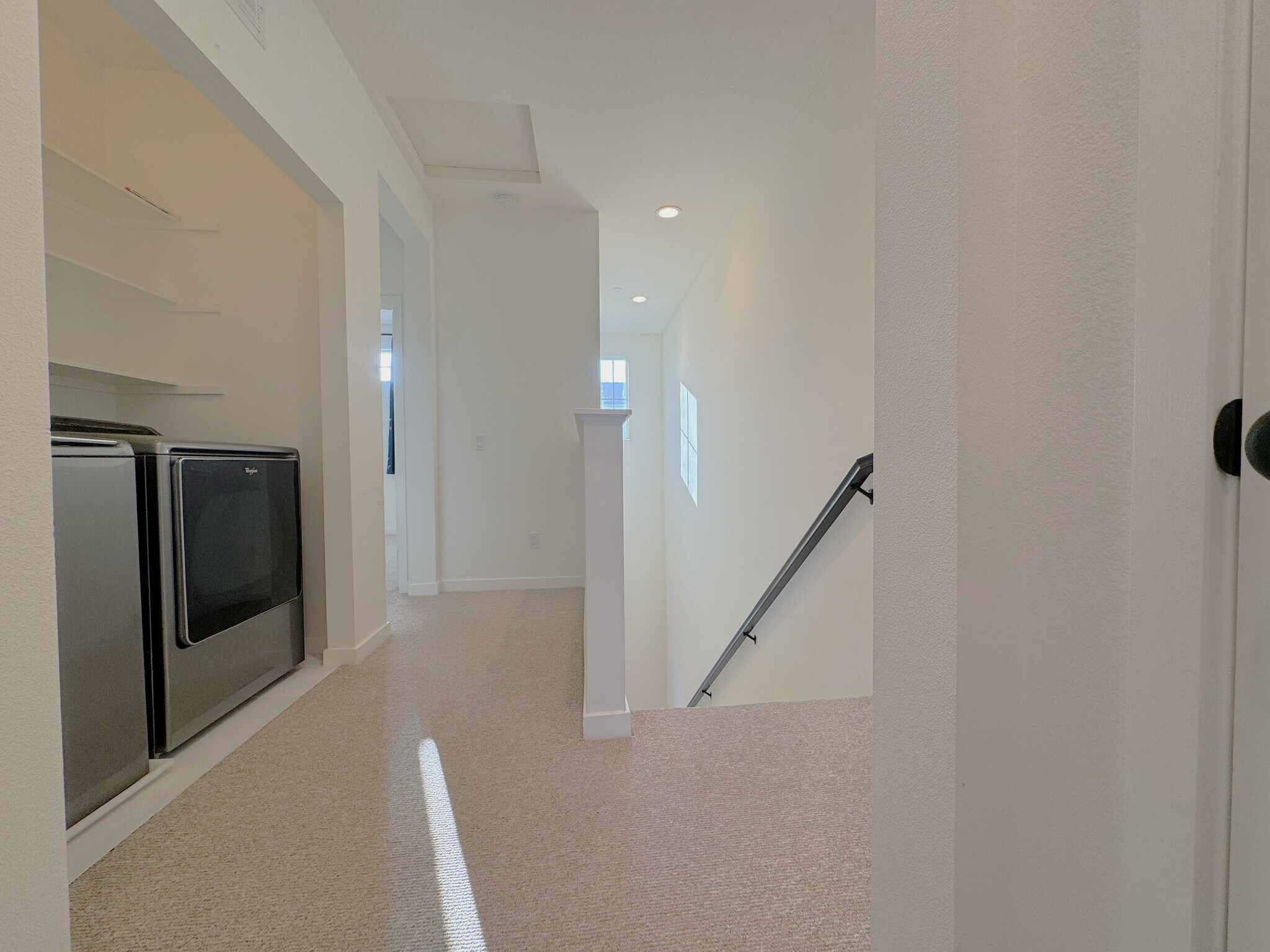 Hallway/Level 3 - 2729 Sunrise Way