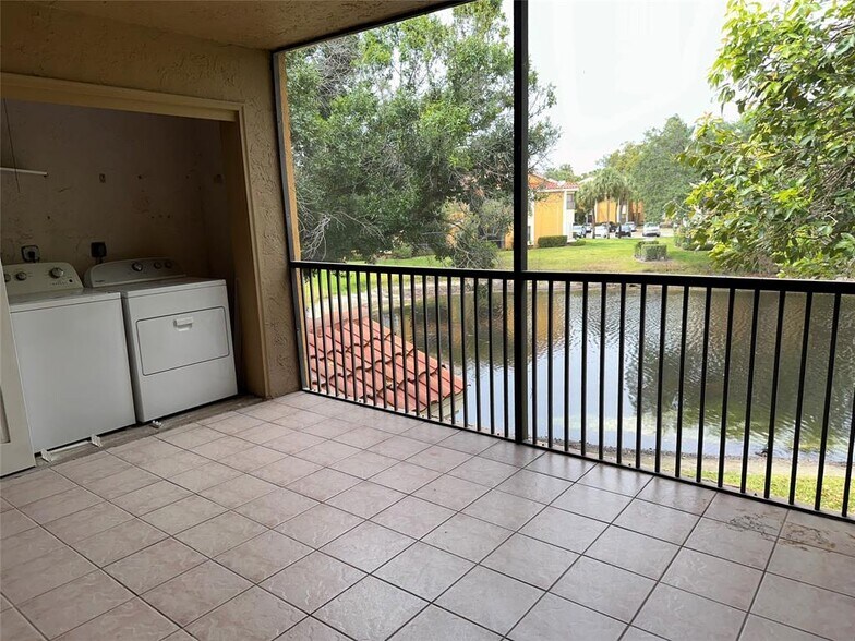 Building Photo - 3892 Coral Tree Cir