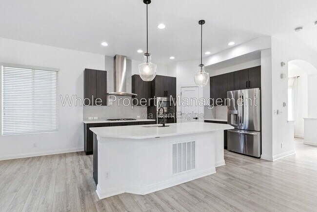 Building Photo - 6619 Mariposa Ct