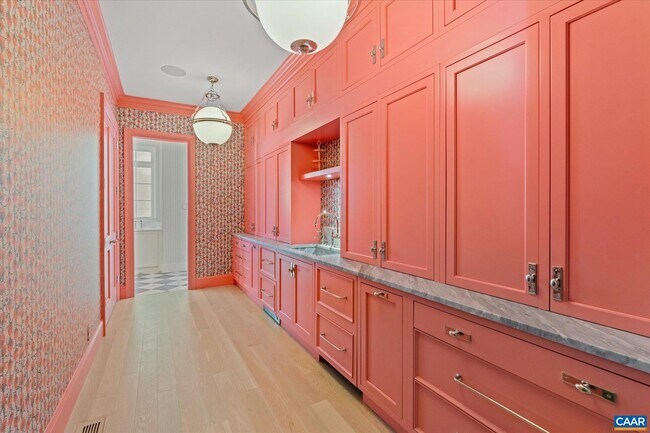 Building Photo - 4018 Fairway Dr
