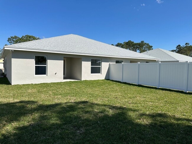Building Photo - End of June Special!