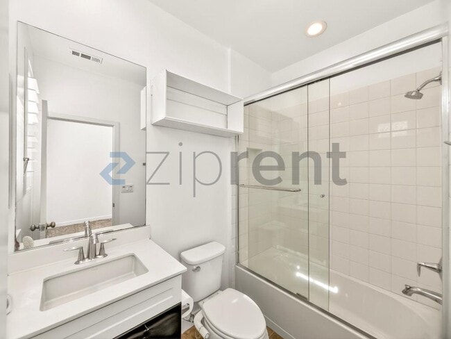 Building Photo - 156 Hass Ln