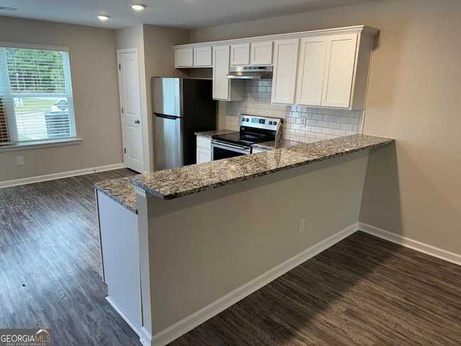 Building Photo - 7162 Gotland St