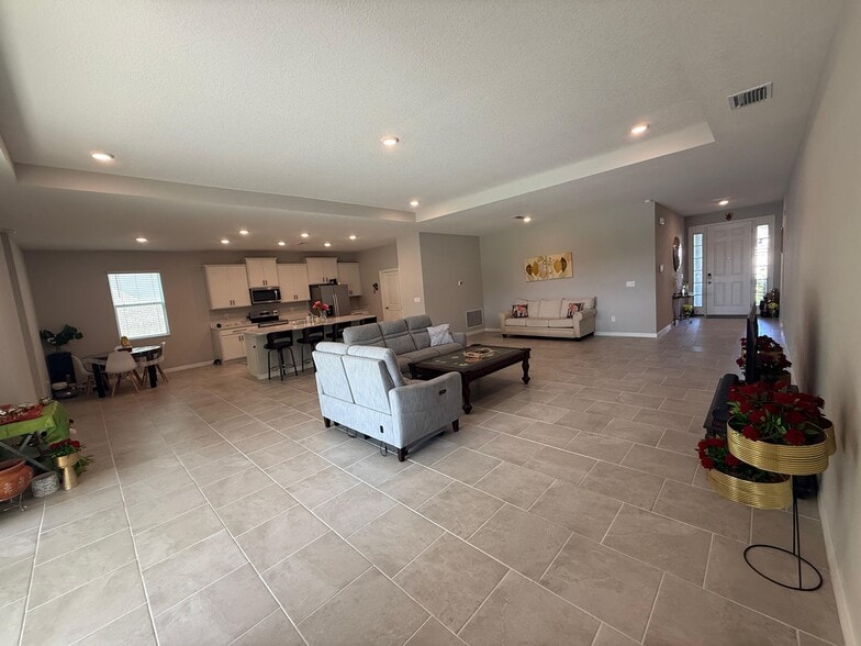 Building Photo - 6856 Daintree Ct