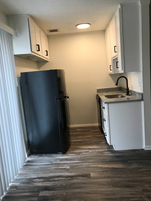 2351 Beechmont Ave 2351 Beechmont Ave Cincinnati OH 45230 Apartment