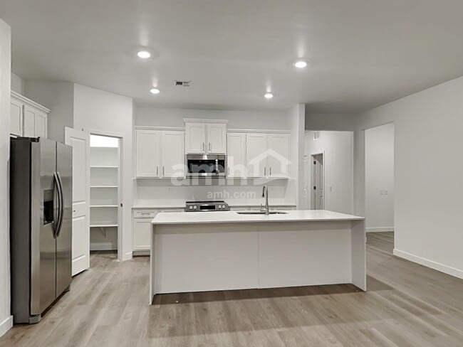 Building Photo - 12222 Thunder Creek Pky